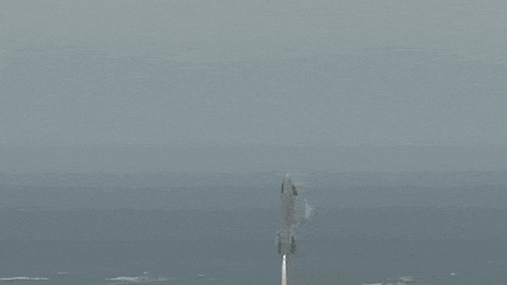 SpaceX星舰原型机在试飞测试中成功着陆